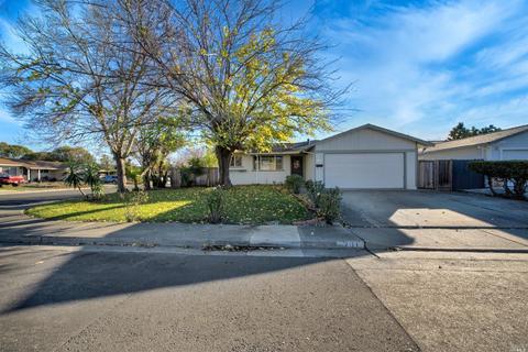 791 Normandy Ct, Fairfield, CA 94533 photo 4