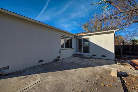 791 Normandy Ct, Fairfield, CA 94533 photo 28