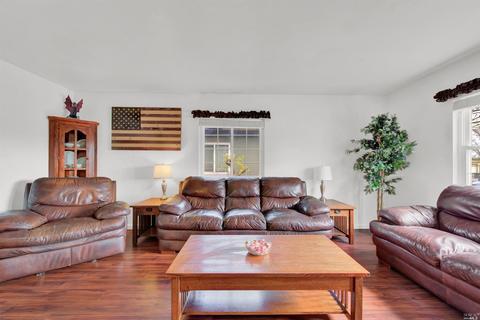 268 Grape St, Vacaville, CA 95688 photo 12