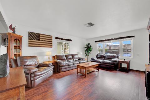 268 Grape St, Vacaville, CA 95688 photo 13