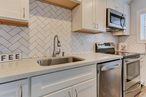 4302 Saint Charles Pl, Concord, CA 94521 photo 10