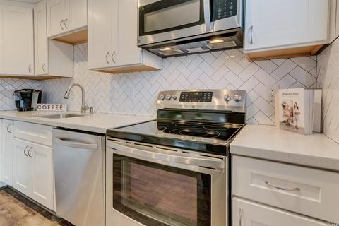 4302 Saint Charles Pl, Concord, CA 94521 photo 11