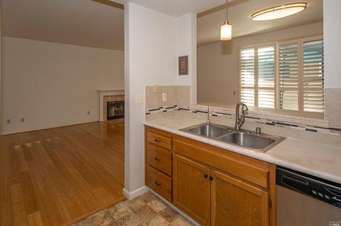 661 Cherry Ave, Sonoma, CA 95476 photo 8