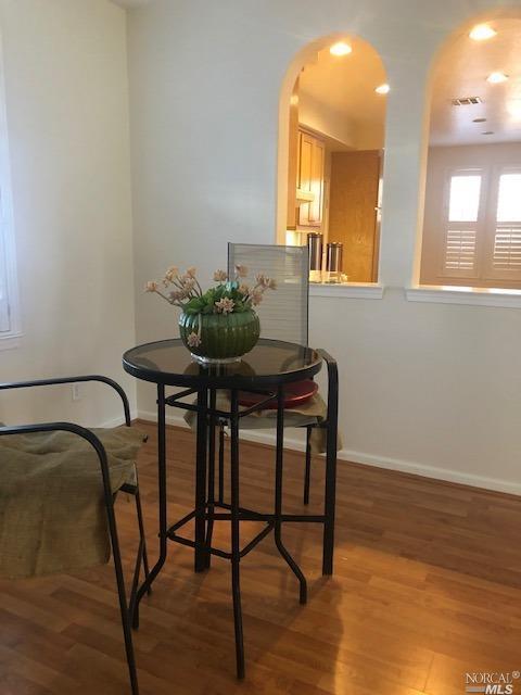 5169 Carisbrooke Ct, Vallejo, CA 94591 photo 2