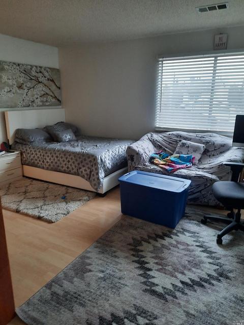 143 Limestone Dr, Vallejo, CA 94589 photo 2
