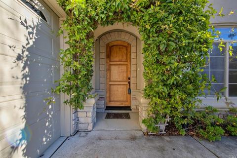 6064 Loire Ct, Vallejo, CA 94591 photo 3