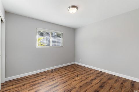 352 Oak Knoll Rd, Ukiah, CA 95482 photo 18