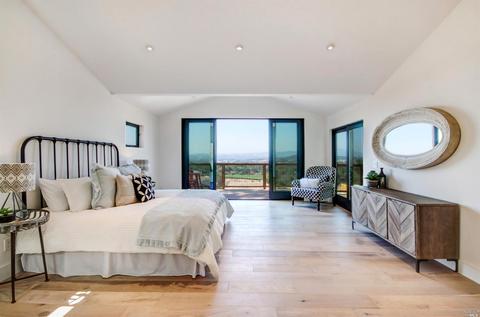 1069 Shadybrook Ln, Napa, CA 94558 photo 17