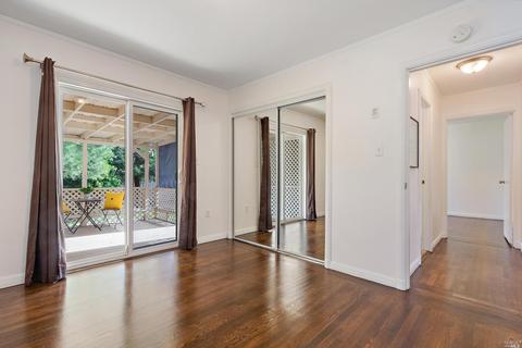 584 Laurel St, Vallejo, CA 94591 photo 14