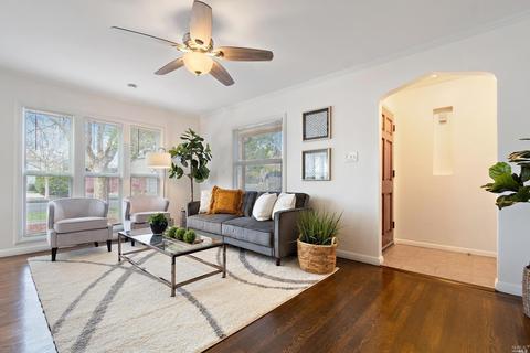 584 Laurel St, Vallejo, CA 94591 photo 5
