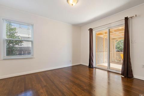 584 Laurel St, Vallejo, CA 94591 photo 13
