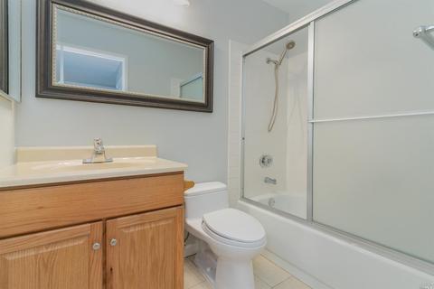 186 Nantucket Ln, Vallejo, CA 94590 photo 7