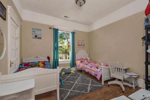 310 Edith St, Petaluma, CA 94952 photo 20