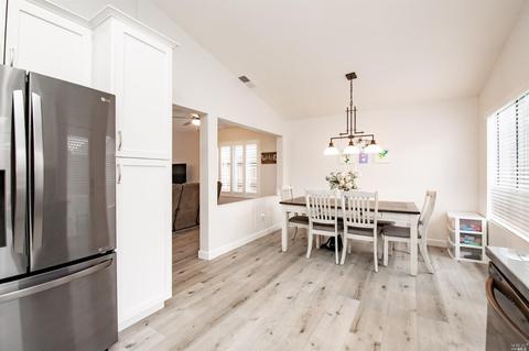 1108 Ruby Dr, Vacaville, CA 95687 photo 22
