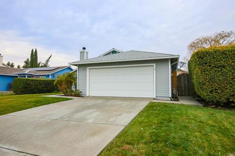 1108 Ruby Dr, Vacaville, CA 95687 photo 2