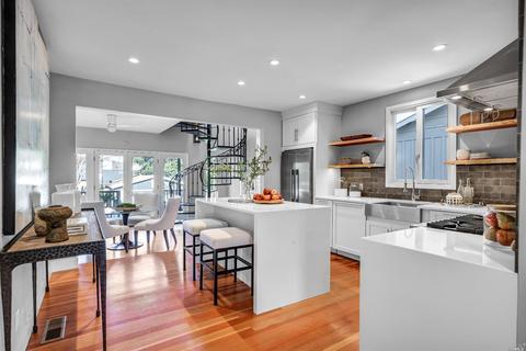 72 1st St, Napa, CA 94559 photo 5
