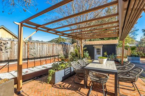 72 1st St, Napa, CA 94559 photo 27