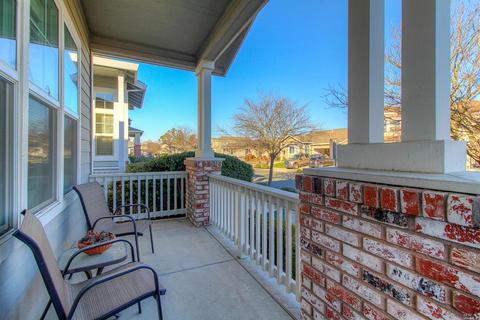 8045 Leno Dr, Windsor, CA 95492 photo 3