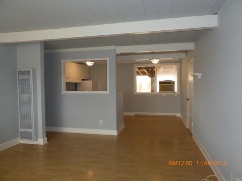 913 Johnson St, Fairfield, CA 94533 photo 4