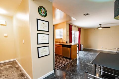 110 Rose Ct, Vallejo, CA 94589 photo 8