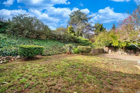 635 Fleming Ave E, Vallejo, CA 94591 photo 46