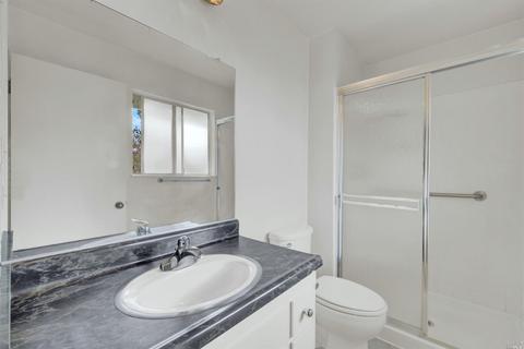 635 Fleming Ave E, Vallejo, CA 94591 photo 37