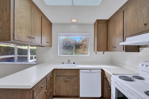 635 Fleming Ave E, Vallejo, CA 94591 photo 22