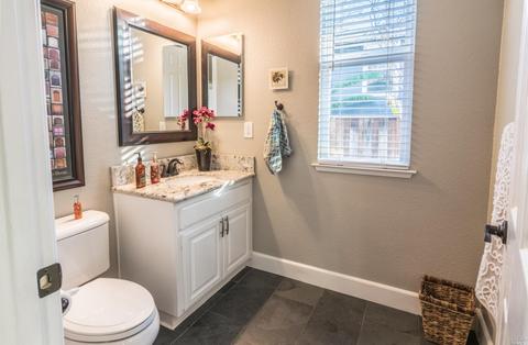 768 Overture Ln, Fairfield, CA 94534 photo 6