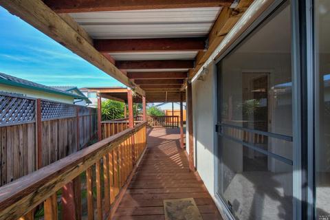 113 Rawhide Ct, Vallejo, CA 94589 photo 37