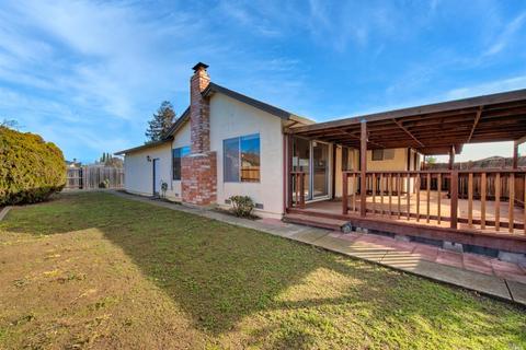 113 Rawhide Ct, Vallejo, CA 94589 photo 3