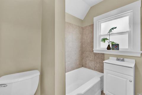 167 B St, Vallejo, CA 94590 photo 11