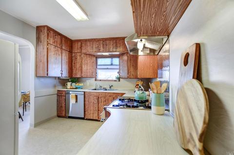 1329 Ryder St, Vallejo, CA 94590 photo 16