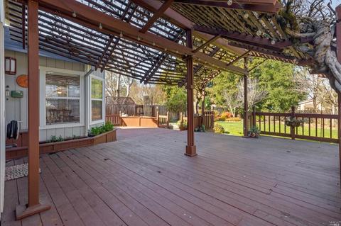 421 Godfrey Dr, Windsor, CA 95492 photo 20
