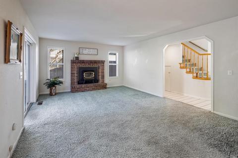 421 Godfrey Dr, Windsor, CA 95492 photo 6