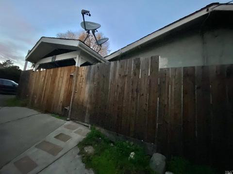 1027 1027 12 York St, Vallejo, CA 94590 photo 14
