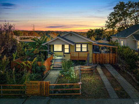 1027 1027 12 York St, Vallejo, CA 94590 photo 2