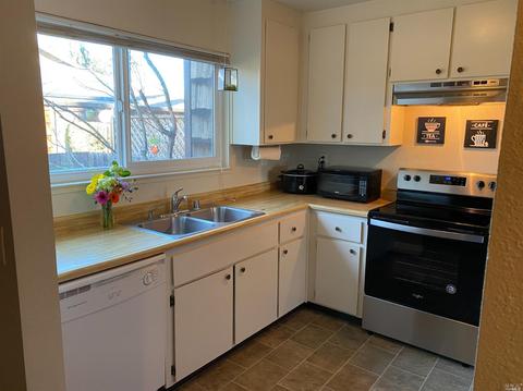 8152 Sunflower Dr, Cotati, CA 94931 photo 6