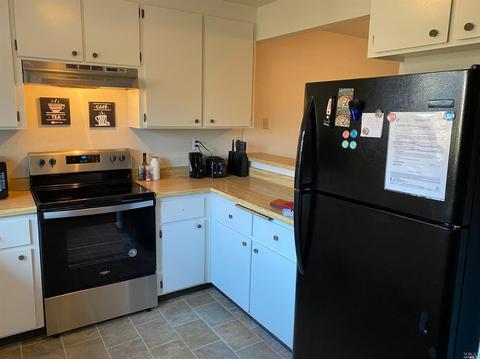 8152 Sunflower Dr, Cotati, CA 94931 photo 5