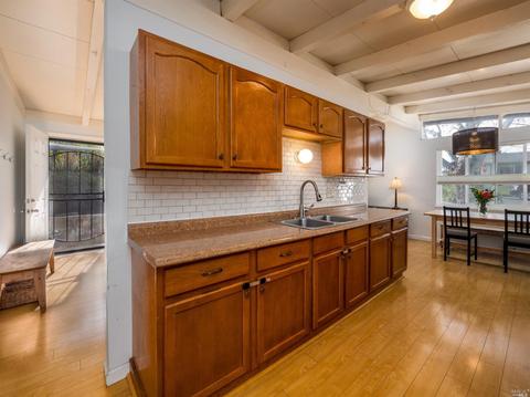 300 Cabrillo Ave, Vallejo, CA 94591 photo 12
