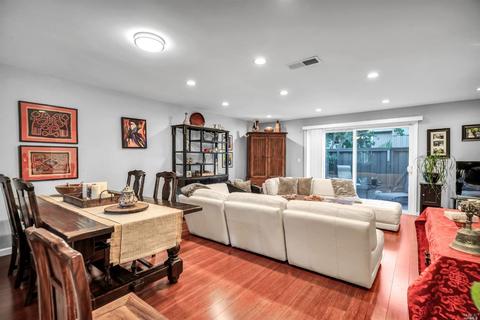 1285 Redwood Blvd #E, Novato, CA 94947 photo 1
