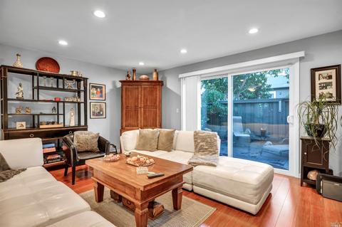 1285 Redwood Blvd #E, Novato, CA 94947 photo 5
