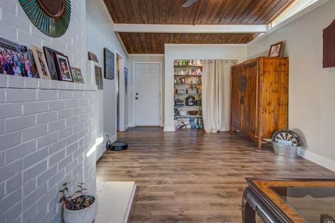 1215 Lassen St, Vallejo, CA 94591 photo 15