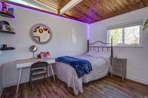1215 Lassen St, Vallejo, CA 94591 photo 18