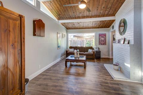 1215 Lassen St, Vallejo, CA 94591 photo 14