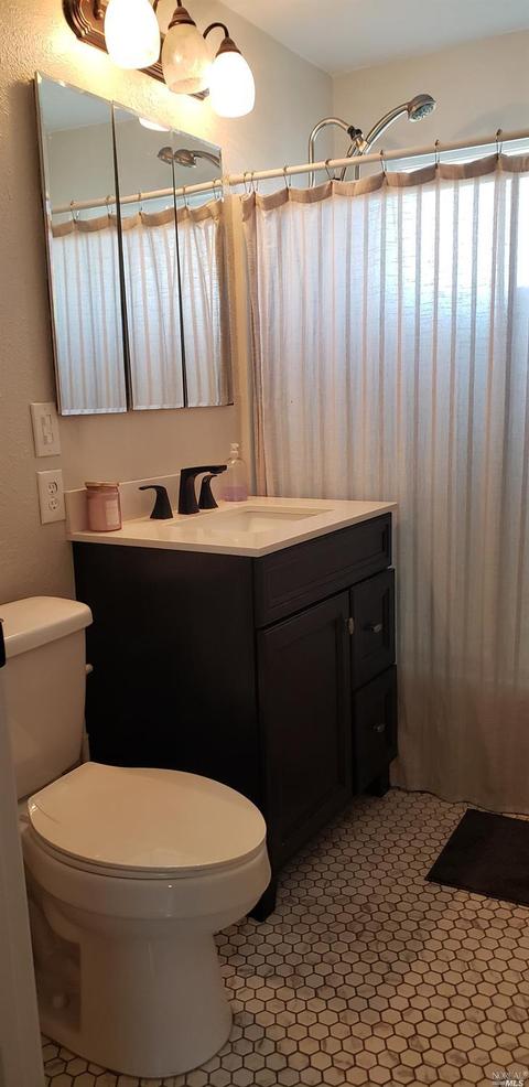 1215 Lassen St, Vallejo, CA 94591 photo 21