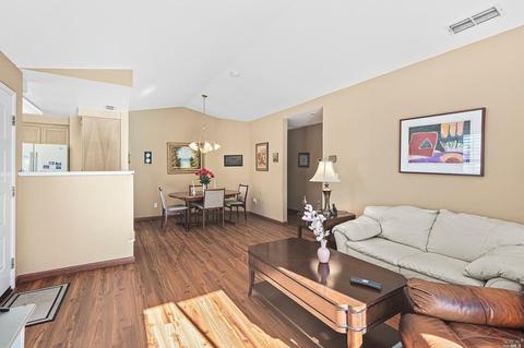 269 Florence Ct, Hercules, CA 94547 photo 6