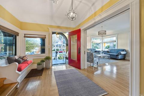 447 Randolph St, Napa, CA 94559 photo 5