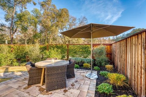 105 Grayson Way, Healdsburg, CA 95448 photo 5