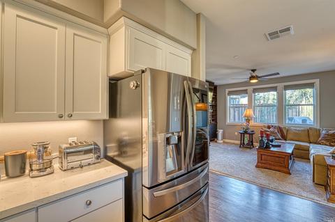 105 Grayson Way, Healdsburg, CA 95448 photo 18
