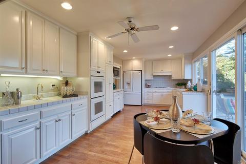 74 Terry Cir, Novato, CA 94947 photo 9
